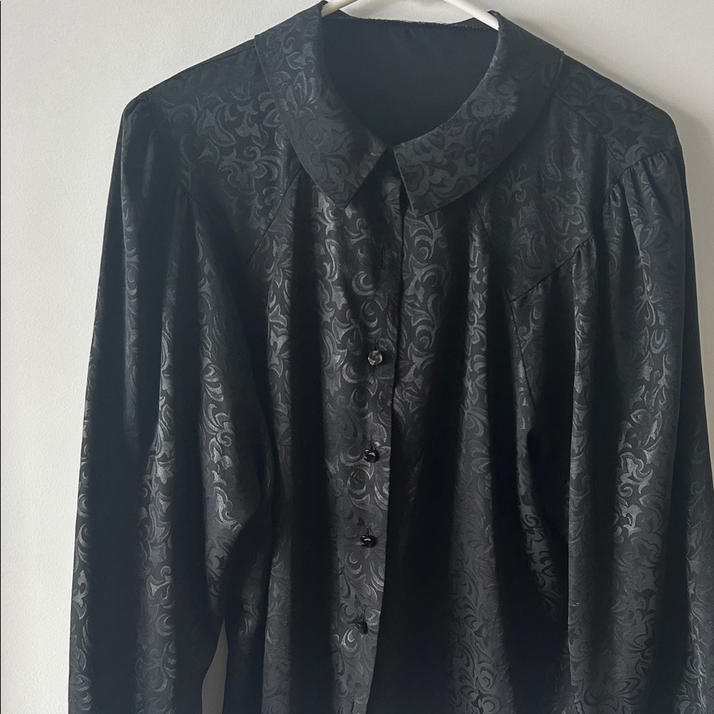 Elegant Black Patterned Women's Top